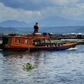 Sensasi Water World di Danau Cirata