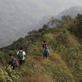 Medan Pendakian yang Unik di Gunung Rakutak