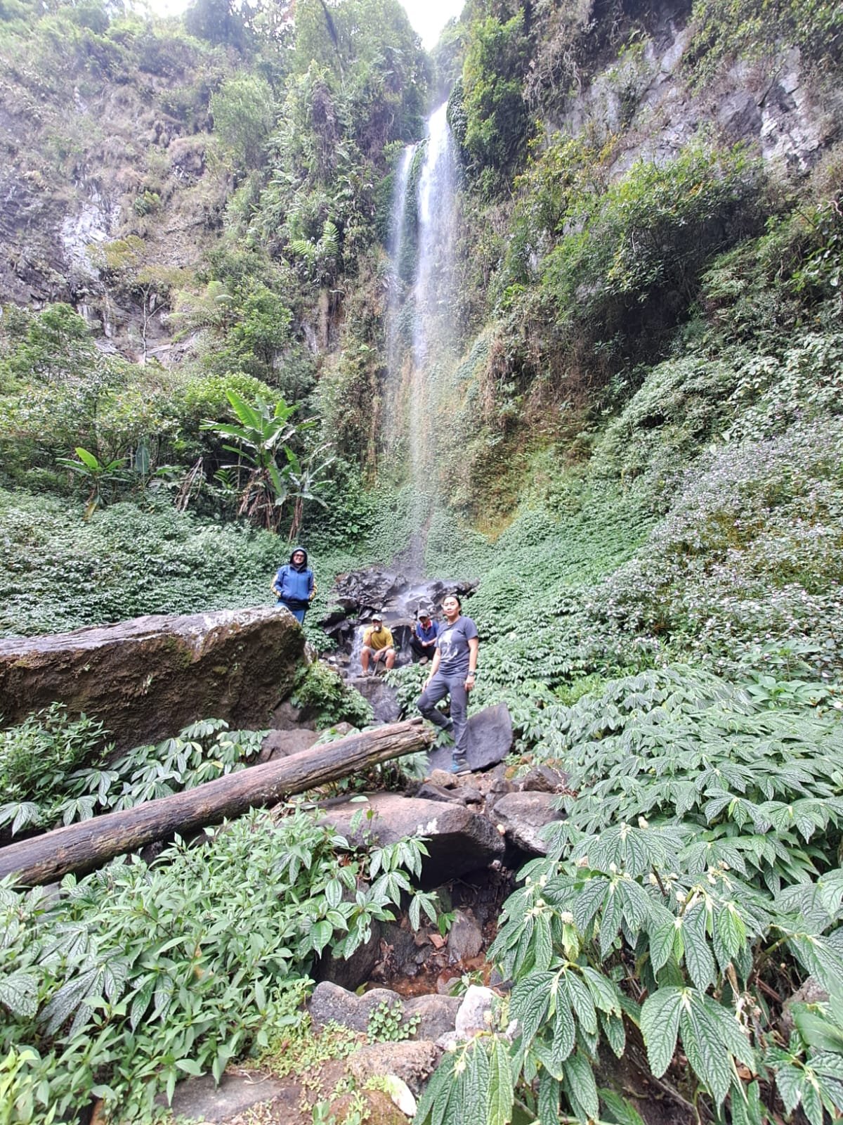 Hidden Gem Lain Viral Curug Ini Tetap Sepi (Semoga Tetap Begitu)